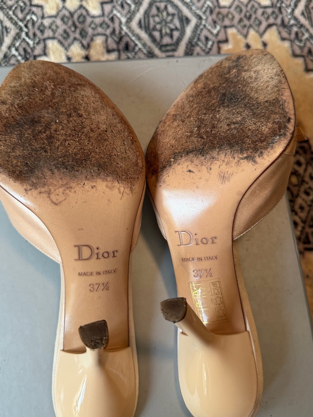 Dior Beige Leather Bow Slide Sandals with Padlock Charm - Picture 7 of 7